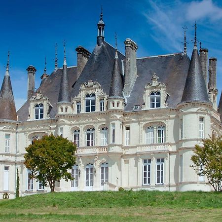 Chateau Marieville Bonneuil-Matours Екстериор снимка