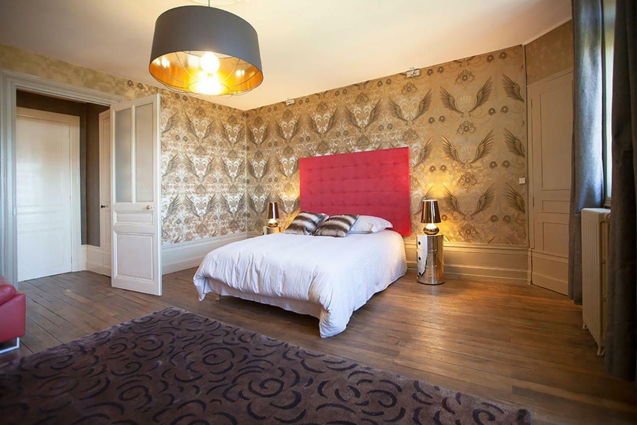 Chateau Marieville Bonneuil-Matours Екстериор снимка